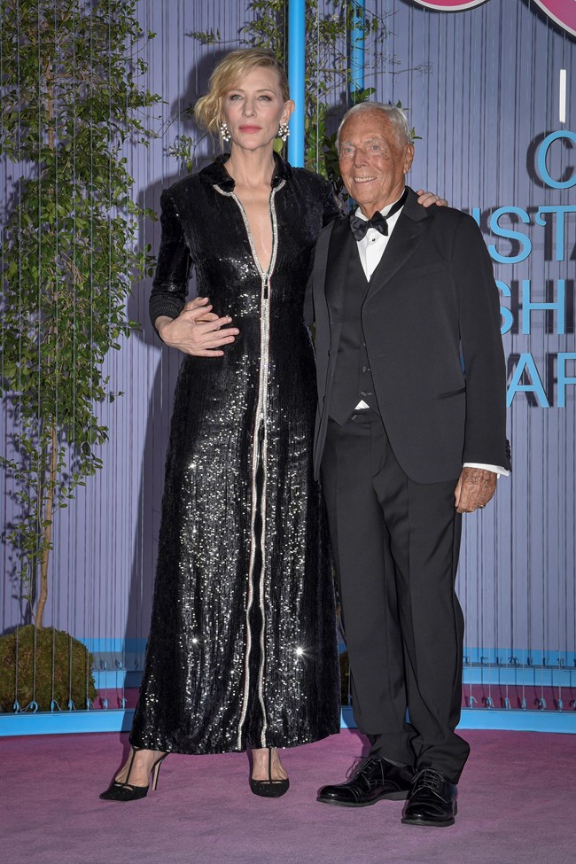 Κέιτ Μπλάνσετ: Το glam jumpsuit από την φθινοπωρινή συλλογή του Giorgio Armani το 2012