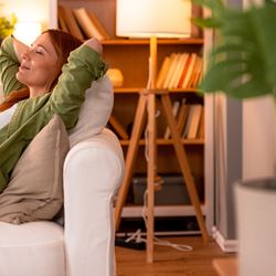 Πώς να κρατήσεις το σπίτι ζεστό χωρίς να καις μια περιουσία