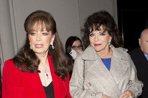 Τζάκι Κόλινς: Η διάσημη συγγραφέας που έζησε στη σκιά της αδελφής της Τζόαν Κόλινς