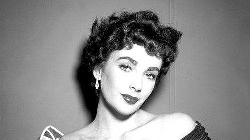 Όταν ο Ρίτσαρντ Μπάρτον έκανε δώρο στην Ελίζαμπεθ Τέιλορ ένα βασιλικό περιδέραιο