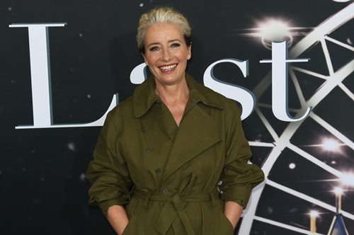 Αυτό είναι το κομμάτι που χρειάζονται όλες οι γυναίκες over 40 στην γκαρνταρόμπα τους