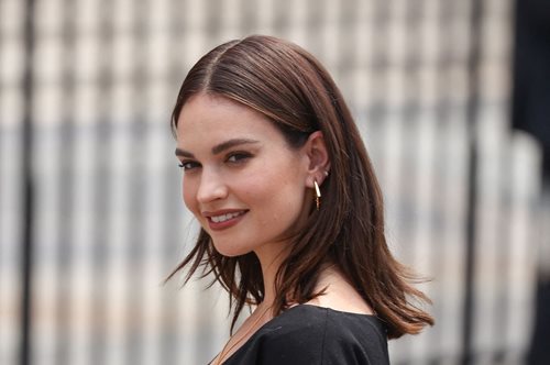 Αυτό είναι το νέο μακιγιάζ για το φθινόπωρο. Και είναι πιο λαμπερό από ποτέ.