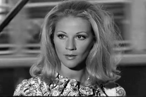 Ζωή Λάσκαρη:Το συγκινητικό βίντεο της Finos Film για τον θάνατο της αξέχαστης σταρ