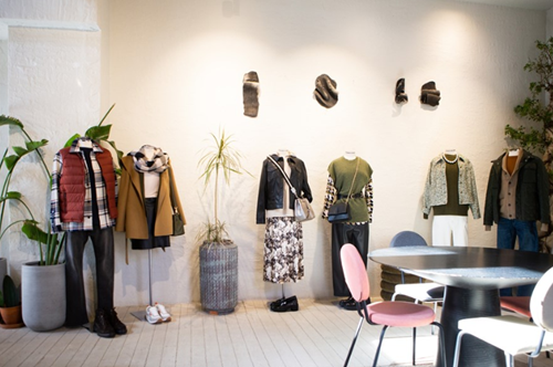 Τα Marks & Spencer παρουσίασαν τη νέα AW22 συλλογή σε ένα #AnythingButOrdinary event