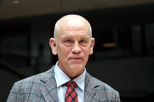 Ο Τζον Μάλκοβιτς στο Ηρώδειο