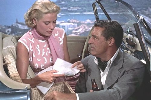 Κάθε φορά που βλέπουμε σοκολατάκια στο μαξιλάρι του ξενοδοχείου, θα πρέπει να ευχαριστούμε τον Κάρι Γκραντ και την απιστία του