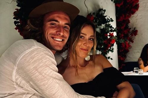 Στέφανος Τσιτσιπάς: Ερωτευμένος στο Ντουμπάι με την Πάουλα Μπαντόσα