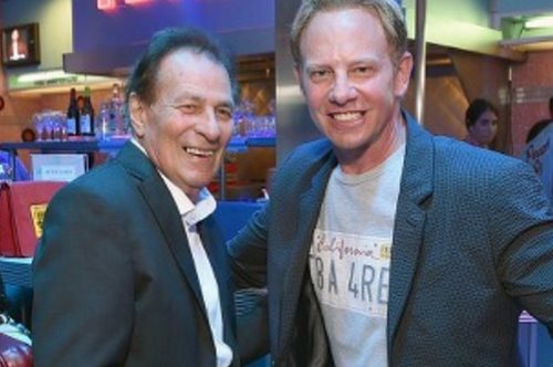 Joe E. Tata: Έφυγε από τη ζωή ο 