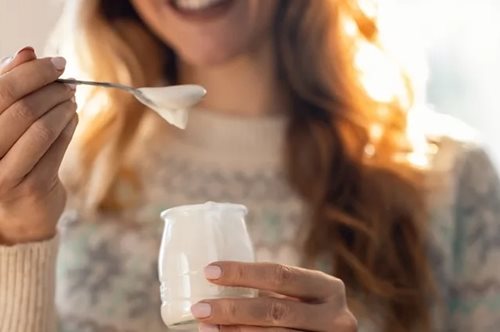 Το καλύτερο πρωτεϊνούχο σνακ: Σπιτικό, φυσικό και με περισσότερη πρωτεΐνη από το γιαούρτι!