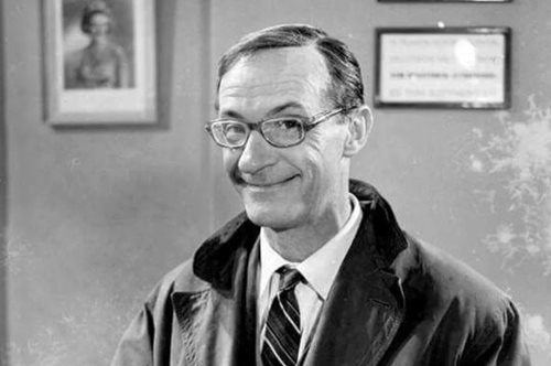 Nτίνος Ηλιόπουλος: Η σπάνια φωτογραφία με τον Κωνσταντίνο Καραμανλή το 1956