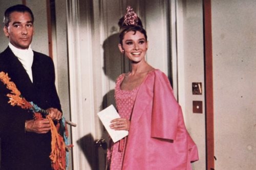 Μια πολυτελής δημοπρασία με τα iconic φορέματα της Πριγκίπισσας Νταϊάνας και της Όντρεϊ Χέπμπορν