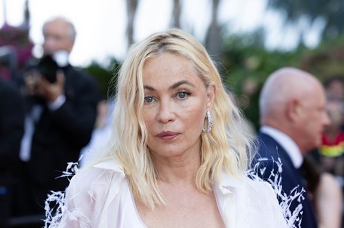 Εμανουέλ Μπεάρ: 