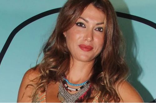 Μόνο αγάπη είσαι και το ξέρεις