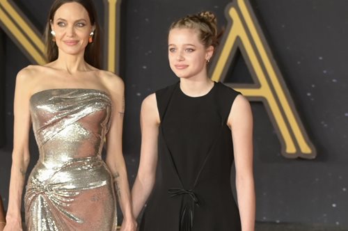 Η κόρη της Αντζελίνα Τζολί και του Μπραντ Πιτ χορεύει και γίνεται viral στο TikTok