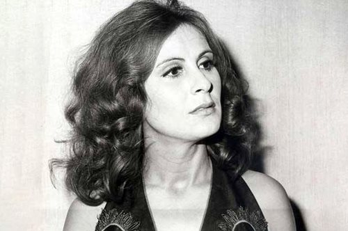 Ρένα Κουμιώτη-Ανδρέας Μπάρκουλης: 