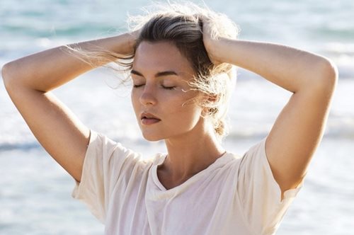 Τα πολυτελή προϊόντα περιποίησης που θα σου εξασφαλίσουν λιγότερες ρυτίδες και πιο λεία επιδερμίδα