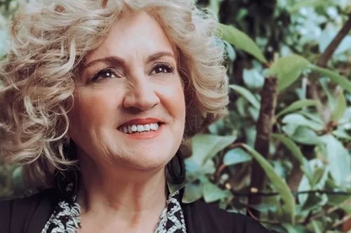 Η Φαίδρα Νταϊόγλου πιο εντυπωσιακή και όμορφη από ποτέ: H σπάνια δημόσια εμφάνιση με τη μητέρα της, Υρώ Μανέ