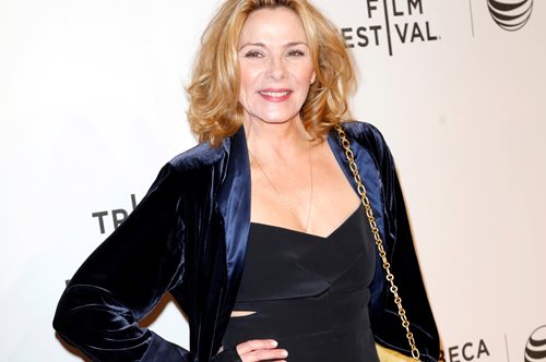 Η Kιμ Κατράλ και το pride φόρεμα by Vassilis Zoulias