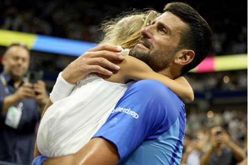 Nόβακ Τζόκοβιτς: Τα δάκρυα χαράς στην αγκαλιά της κόρης του μετά τη νίκη στο US Open