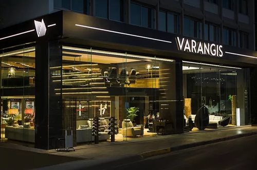 Η αναγέννηση ενός εμβληματικού ονόματος με το βλέμμα στο design