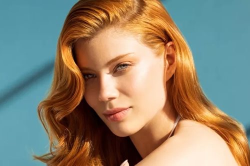 Μια νέα σειρά για κάθε εξειδικευμένη ανάγκη της γυναικείας επιδερμίδας έχει την επιστήμη στον πυρήνα της