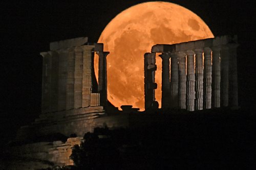 Η Υπερπανσέληνος του Οξύρρυγχου θα χαρίσει τη λάμψη της παντού