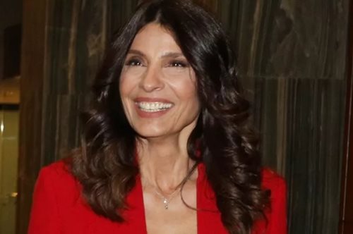 H Πόπη Τσαπανίδου με μαγιό και χωρίς φίλτρα σε εξωτικό προορισμό