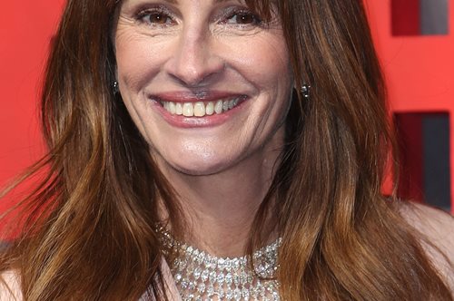 Οι συμβουλές της Τζούλια Ρόμπερτς στον... νεότερο εαυτό της