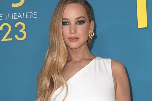 Το προϊόν που προτείνουν οι κομμωτές για υγιή μαλλιά