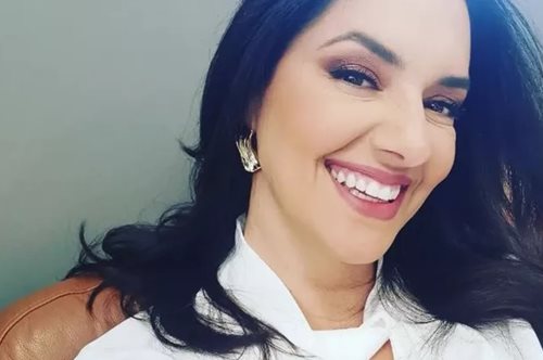 Ρία Μουρατίδη: Η αποφοίτηση της πανέμορφης κόρης της Νόνης Δούνια