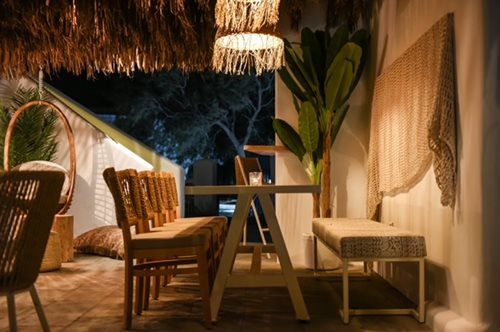 Το Jayont Mykonos αναβιώνει ένα ζωντανό μύθο του νησιού