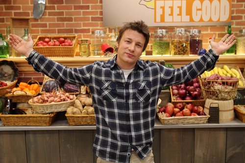 Τι μαγειρεύει ο Τζέιμι Όλιβερ;