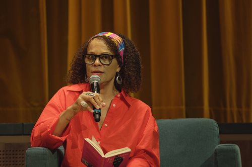 Μπέρναρντιν Εβαρίστο: 