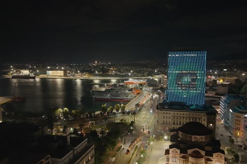 Ο Πύργος του Πειραιά στα χρώματα της Allwyn