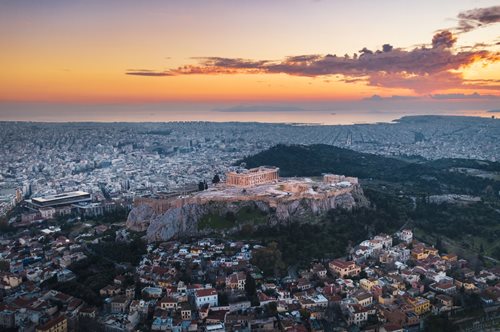 Η Αττική ξανά στην κορυφή των World Travel Awards