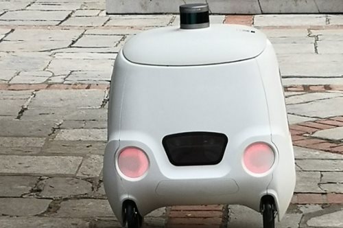 Τρίκαλα| Αυτόνομα ρομποτάκια αναλαμβάνουν μεταφορές αλληλογραφίας και μικρών πακέτων