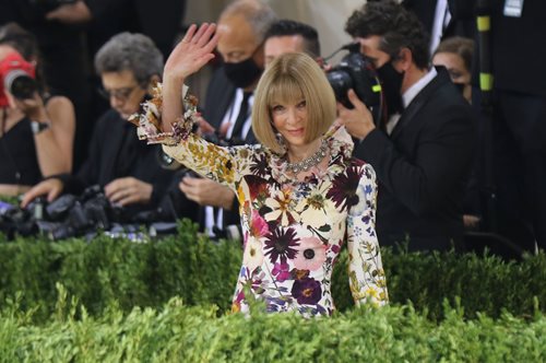 Met Gala 2024: Το φετινό θέμα και οι διάσημοι παρουσιαστές