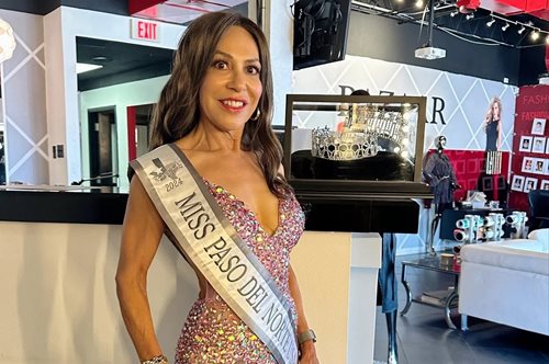 Η 71χρονη που διεκδίκησε τον τίτλο της Μις Τέξας