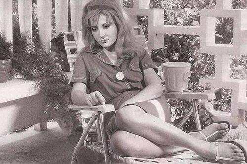 Γκιζέλα Ντάλι: Η Ελληνίδα Μπριζίτ Μπαρντό που εγκλωβίστηκε στον ρόλο του καυτού θηλυκού