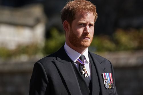 Ο πρίγκιπας Χάρι αποχαιρέτησε την γιαγιά του, βασίλισσα Ελισάβετ, με την πιο τρυφερή δήλωση