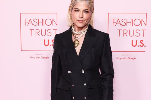 Η Σέλμα Μπλερ εμφανίστκε χωρίς μπαστούνι κι' εμείς χαρήκαμε πολύ