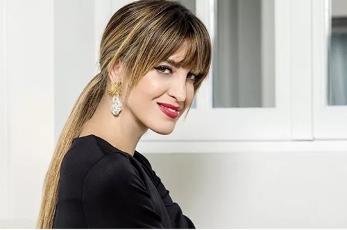 Festive Hairstyles: Ο άσσος στο μανίκι κάθε fashionista για εντυπωσιακά γιορτινά χτενίσματα