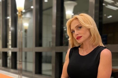 Έξαλλοι πανηγυρισμοί από την Ελεονώρα Ζουγανέλη για τον Παναθηναϊκό | Η εμφάνιση μέσα στην Uber Arena