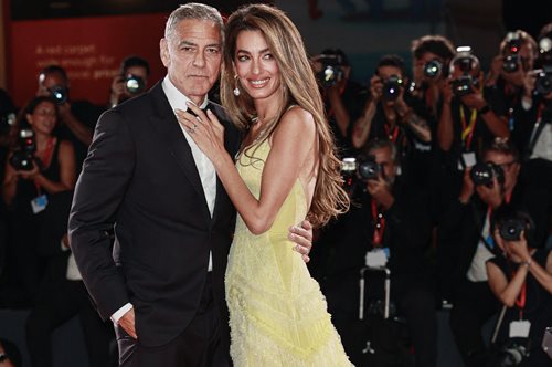 Φεστιβάλ Βενετίας 2024: Ο Τζορτζ και η Αμάλ Κλούνεϊ έφεραν στη Βενετία τον αέρα του Χόλιγουντ