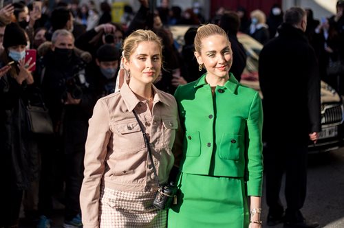 Ποιοι είναι οι VIC, οι πελάτες που φλερτάρουν παθιασμένα οι οίκοι Μόδας;