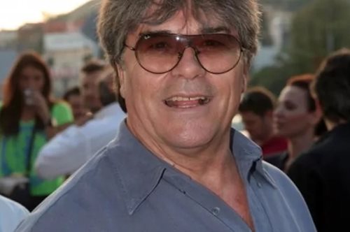 Πάνος Μιχαλόπουλος: Η σπάνια εικόνα του πρωταγωνιστή από την παραλία