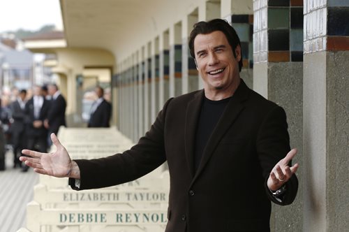 Τα πολυτελή γενέθλια του Τζον Τραβόλτα στο Λας Βέγκας συντροφιά με την 22χρονη κόρη του