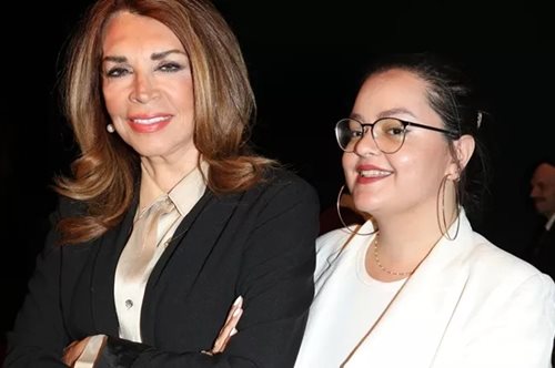 Μαριτίνα Ντενίση | Όλα όσα είπε η Μιμή Ντενίση για το bullying που υπέστη η κόρη της και τα κιλά που έχει χάσει