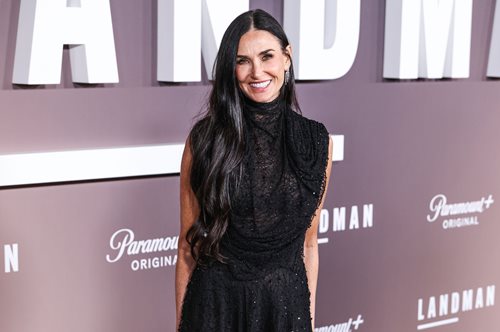 Ντέμι Μουρ: Εγινε 62 και τώρα είναι η τελειότερη εκδοχή του εαυτού της