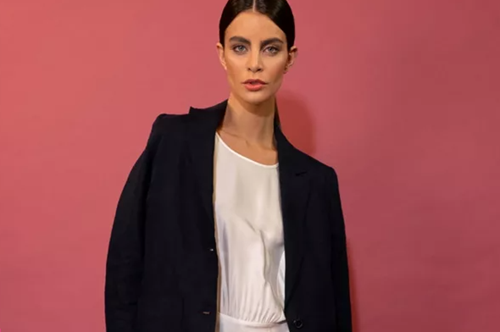 Το ιδανικό preppy style look για ένα date night με κομμάτια Tommy Hilfiger